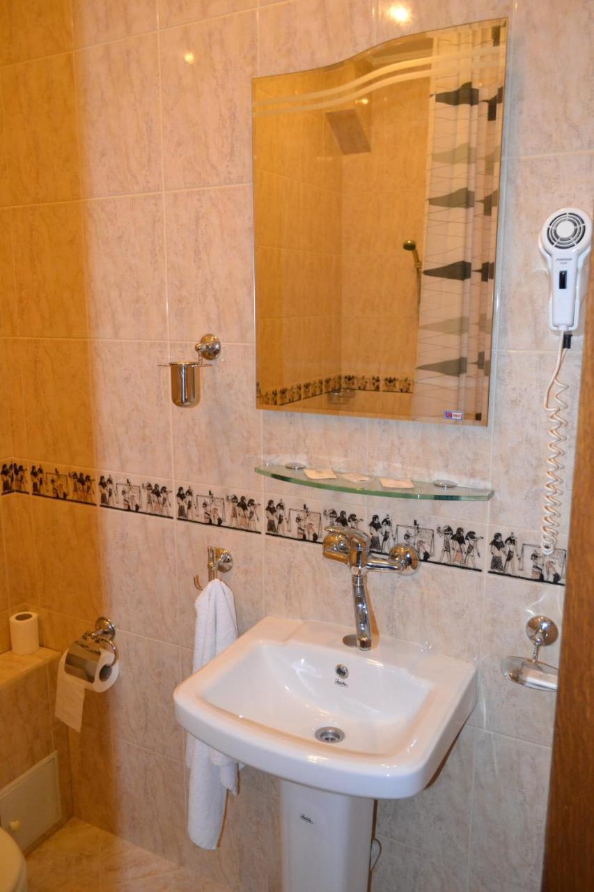 Apartments On Negruzzi 6/2 Chişinău Extérieur photo